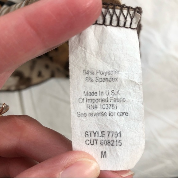 DRESSBARN Animal Print Stretchy Top Medium - Picture 4 of 5